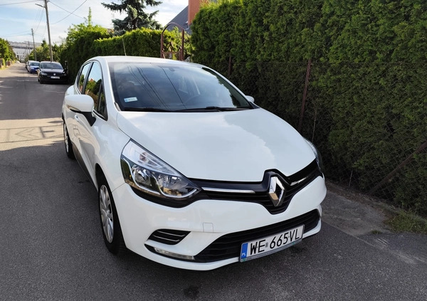 renault Renault Clio cena 40900 przebieg: 102640, rok produkcji 2019 z Toruń